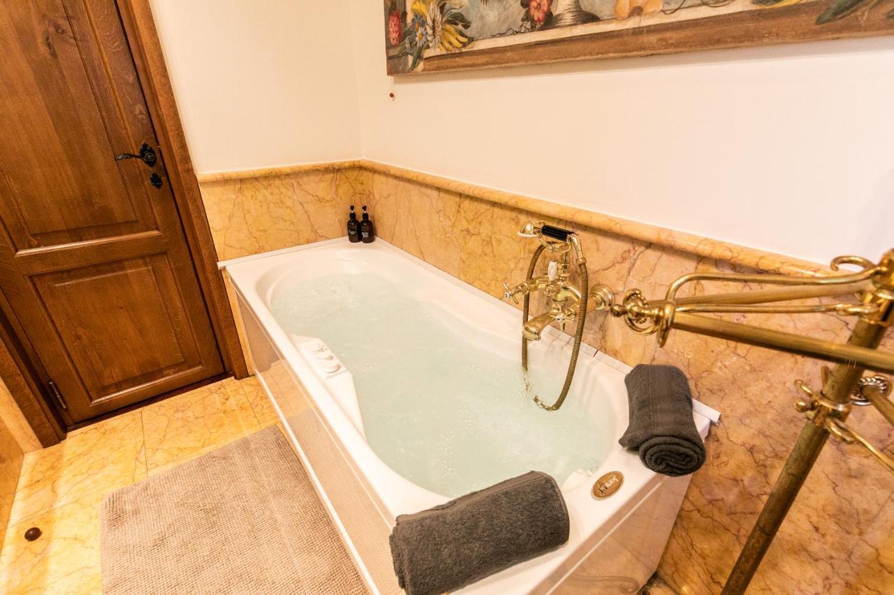 Klimt - Jacuzzi 5 Star - Luxury Design Apartment 米兰 外观 照片