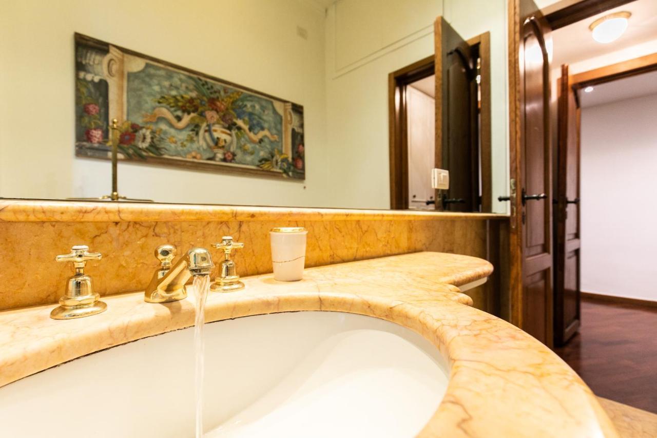 Klimt - Jacuzzi 5 Star - Luxury Design Apartment 米兰 外观 照片