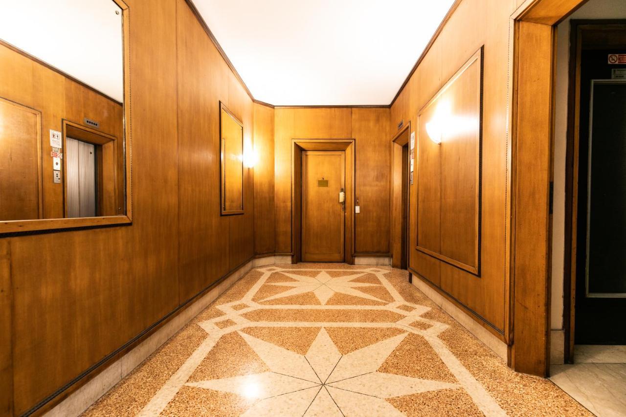 Klimt - Jacuzzi 5 Star - Luxury Design Apartment 米兰 外观 照片