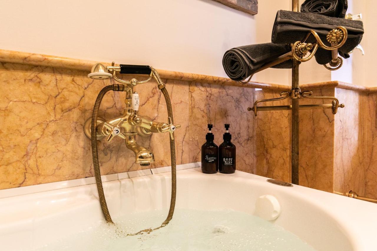 Klimt - Jacuzzi 5 Star - Luxury Design Apartment 米兰 外观 照片